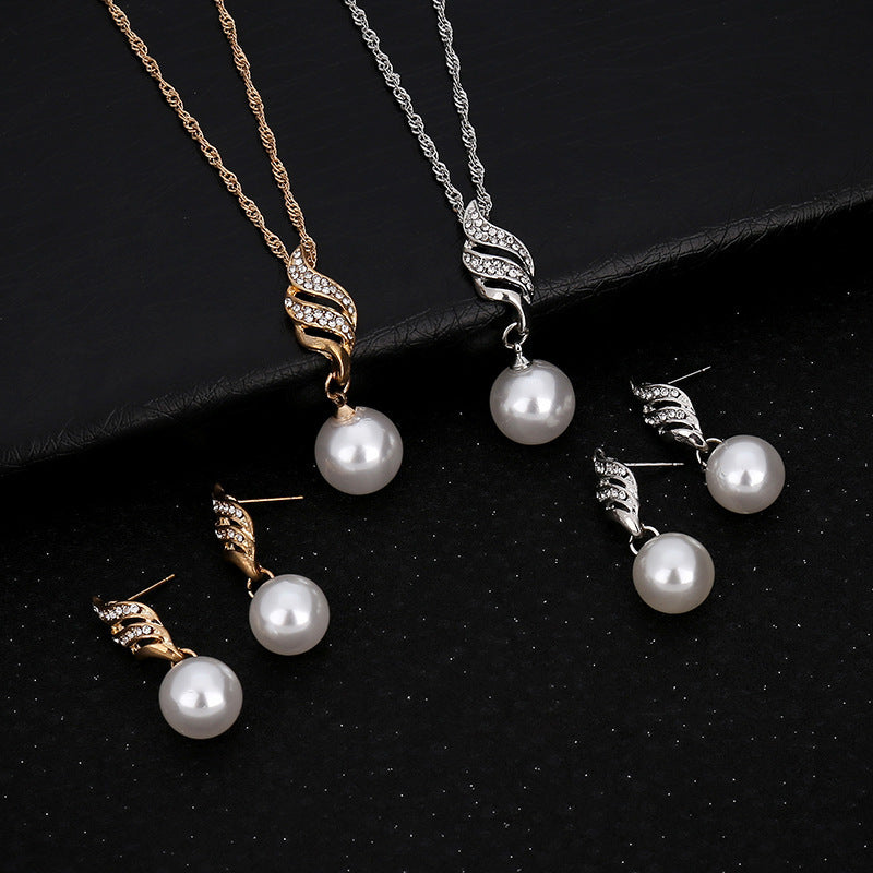 Diamond Pearl Bridal Jewelry Set